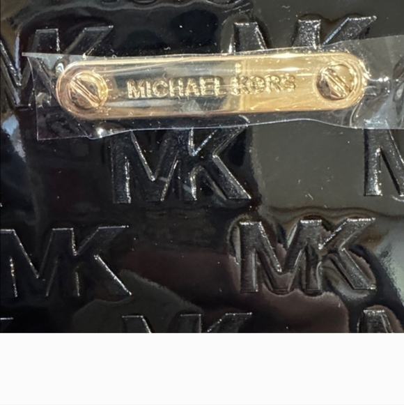 Michael Kors Black Patent Leather Belt Bag L/XL - Picture 8 of 8